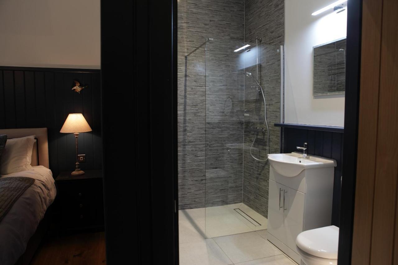 Glasbury Cwmbach Lodge Luxury B&B מראה חיצוני תמונה